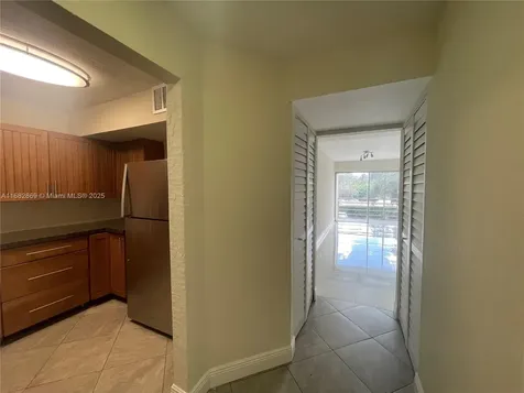 4255 N University Drive Sunrise FL 33351