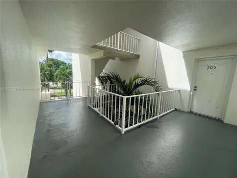 4255 N University Drive Sunrise FL 33351