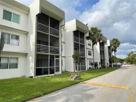 4255 N University Drive Sunrise FL 33351