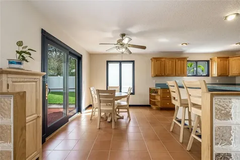 6591 SW 13th Street Plantation FL 33317