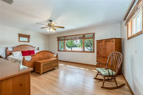 6591 SW 13th Street Plantation FL 33317