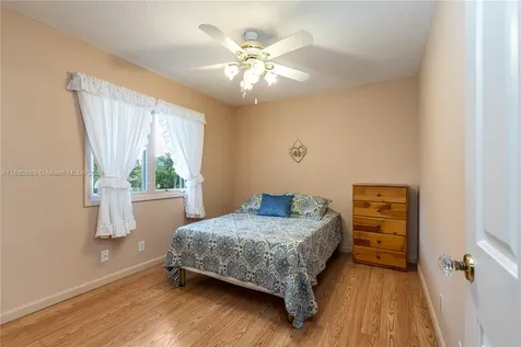 6591 SW 13th Street Plantation FL 33317