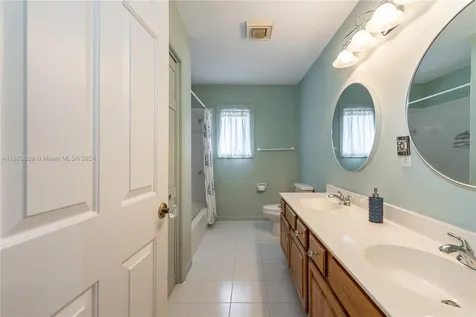 6591 SW 13th Street Plantation FL 33317