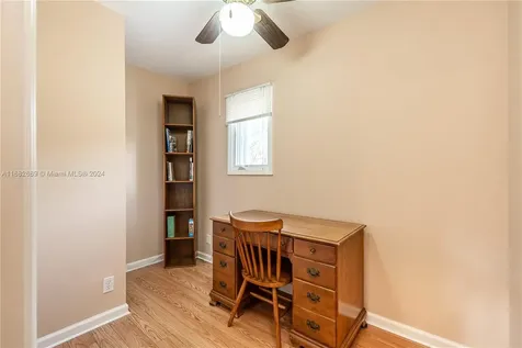 6591 SW 13th Street Plantation FL 33317