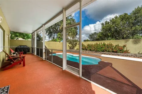 6591 SW 13th Street Plantation FL 33317