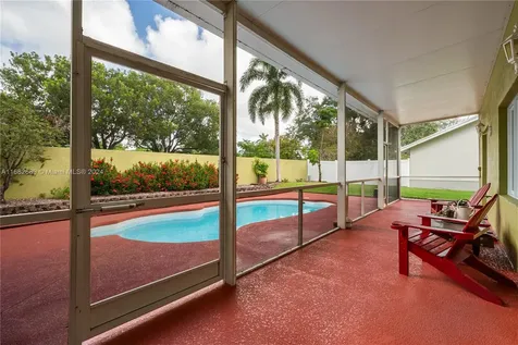 6591 SW 13th Street Plantation FL 33317