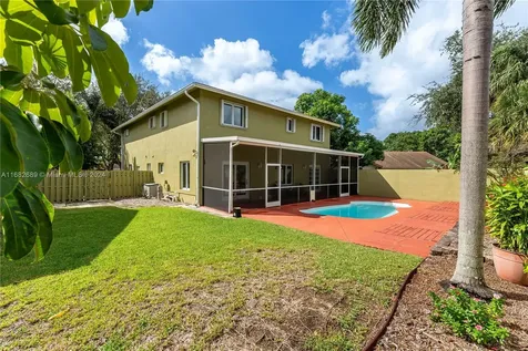 6591 SW 13th Street Plantation FL 33317