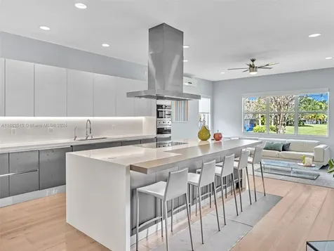 19469 S Whitewater Avenue Weston FL 33332