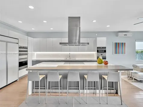 19469 S Whitewater Avenue Weston FL 33332