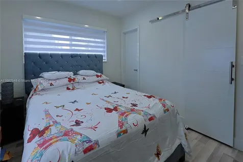 711 W 31st Street Hialeah FL 33012