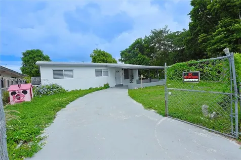 711 W 31st Street Hialeah FL 33012