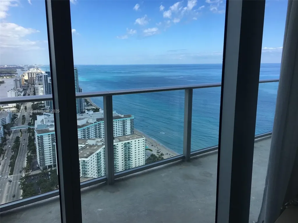 4111 S Ocean Drive Hollywood FL 33019