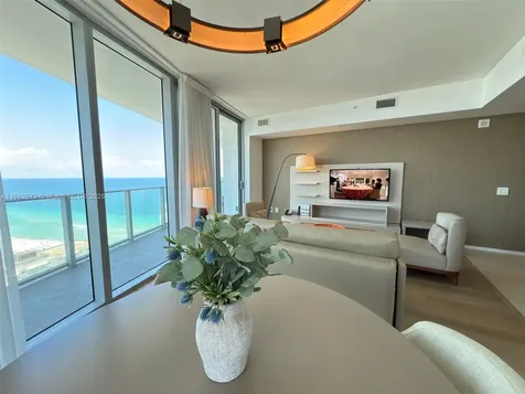 4111 S Ocean Drive Hollywood FL 33019