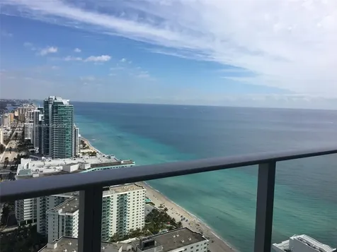 4111 S Ocean Drive Hollywood FL 33019