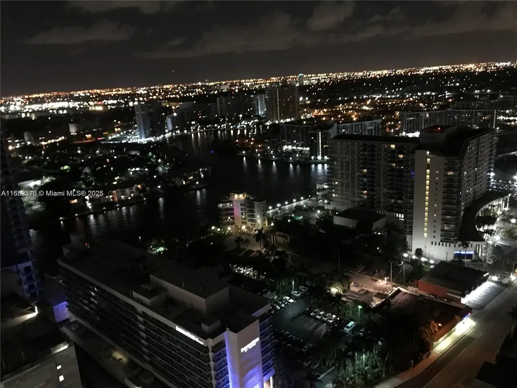 4111 S Ocean Drive Hollywood FL 33019