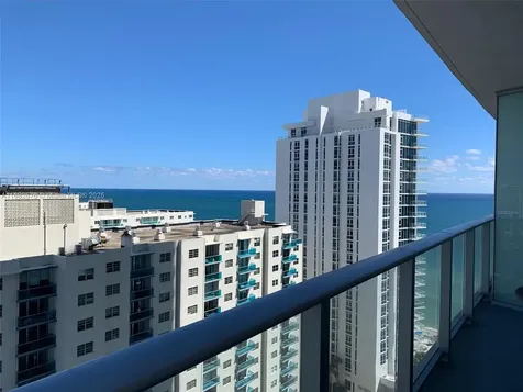 4111 S Ocean Drive Hollywood FL 33019