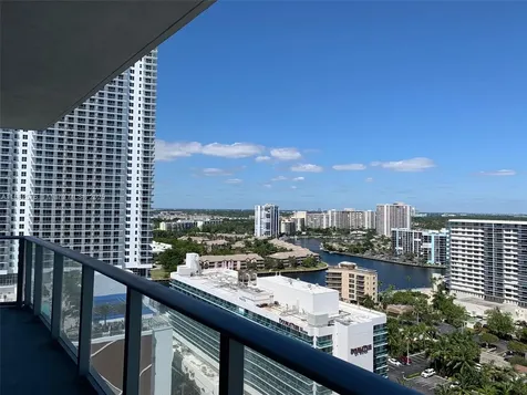 4111 S Ocean Drive Hollywood FL 33019