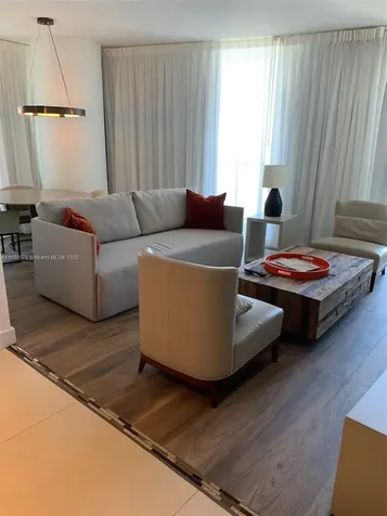 4111 S Ocean Drive Hollywood FL 33019