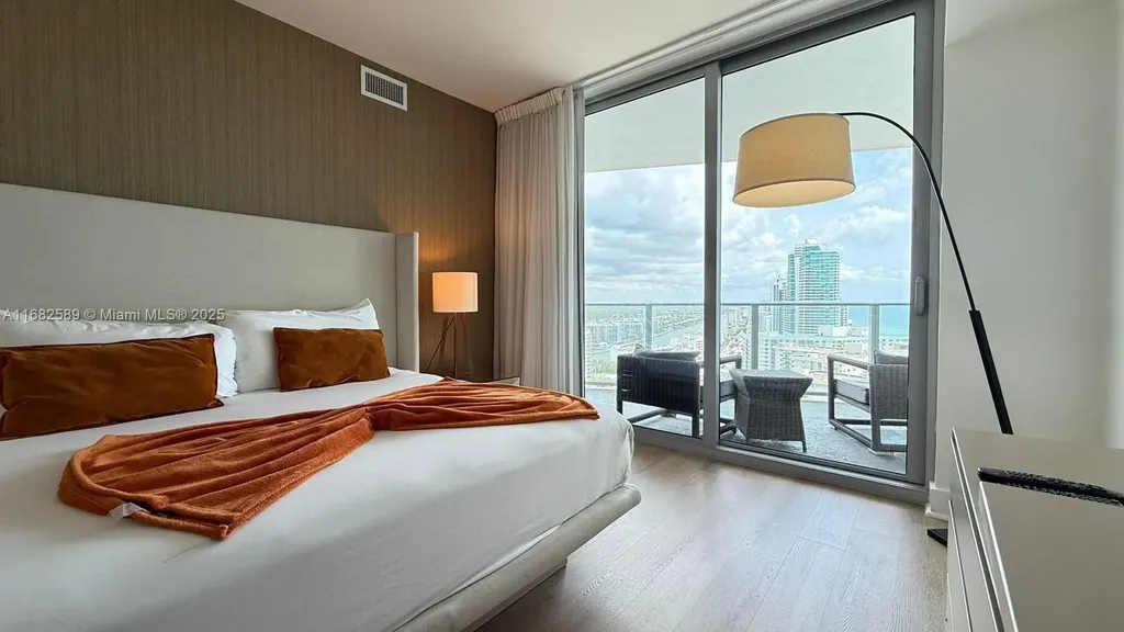 4111 S Ocean Drive Hollywood FL 33019