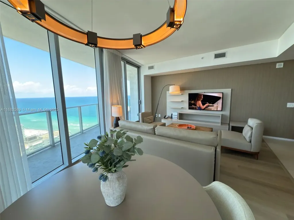 4111 S Ocean Drive Hollywood FL 33019