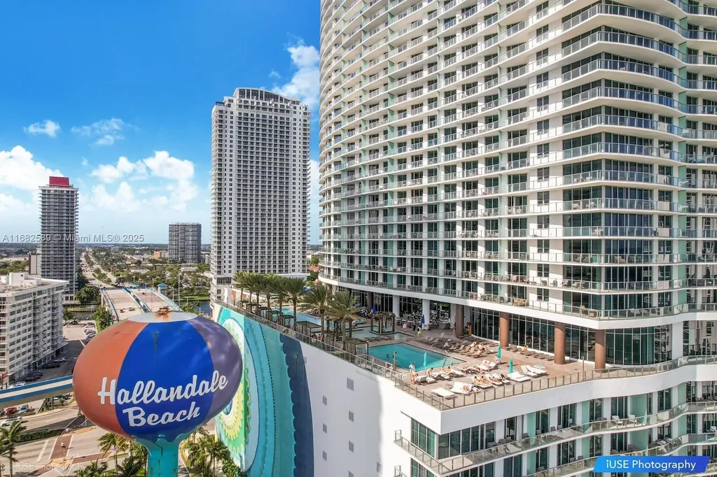 4111 S Ocean Drive Hollywood FL 33019