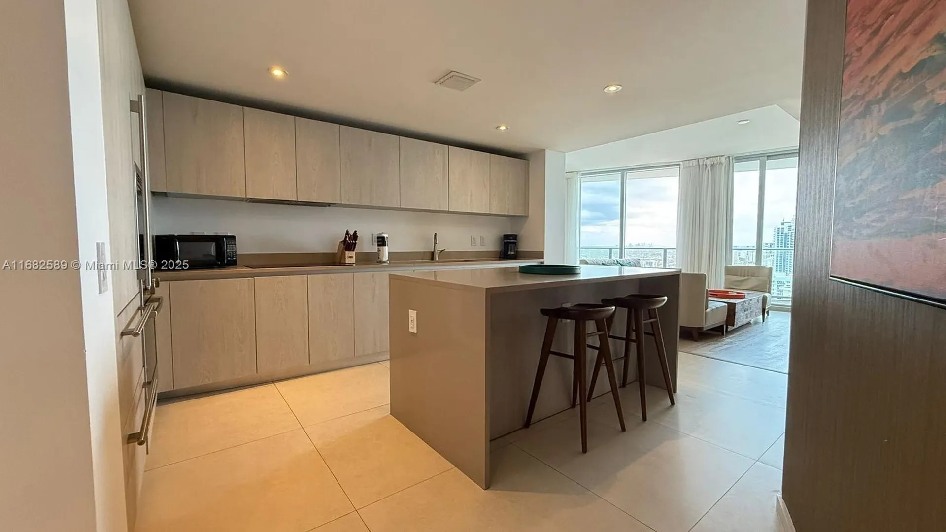 4111 S Ocean Drive Hollywood FL 33019