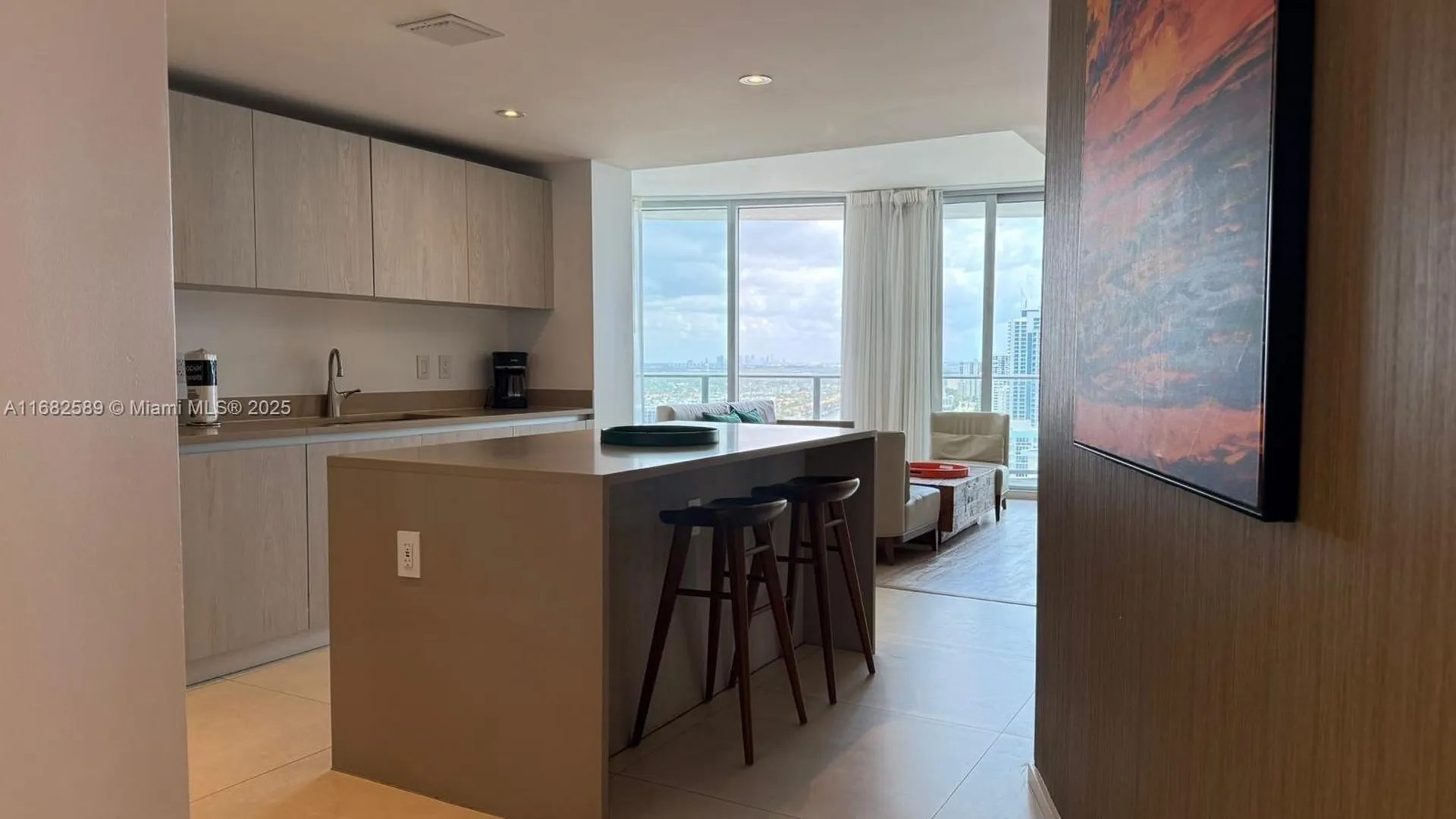 4111 S Ocean Drive Hollywood FL 33019