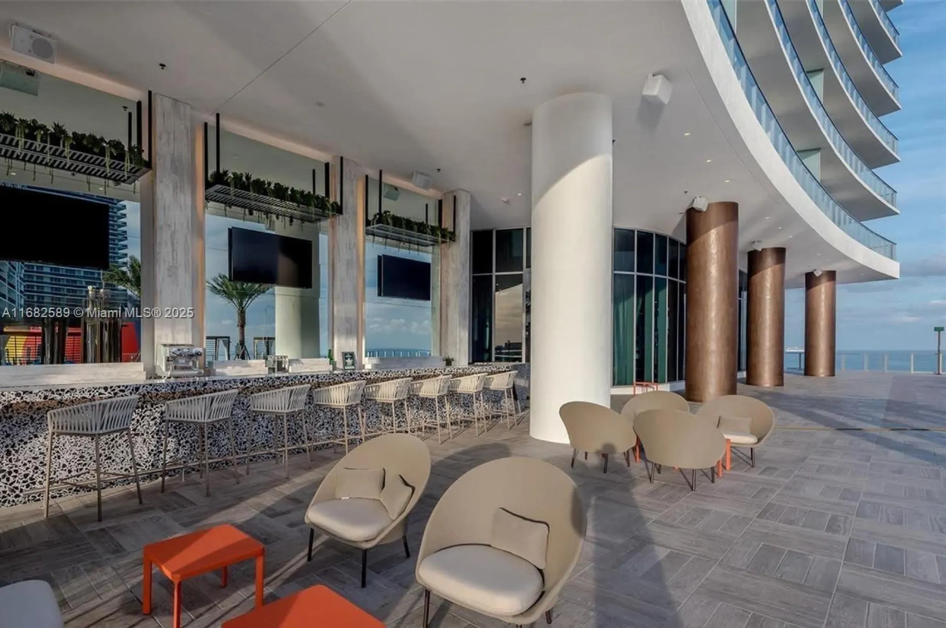 4111 S Ocean Drive Hollywood FL 33019