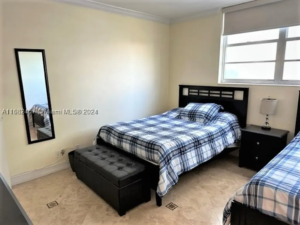 4001 S Ocean Drive Hollywood FL 33019