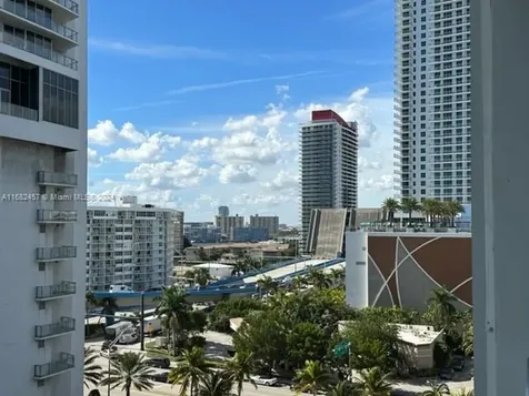 4001 S Ocean Drive Hollywood FL 33019