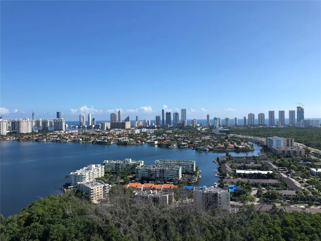 16385 Biscayne Boulevard North Miami Beach FL 33160