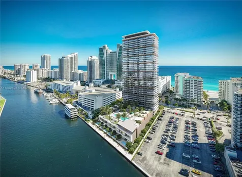 3724 S Ocean Drive Hollywood FL 33019