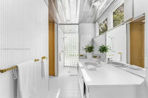 6070 SW 128th Street Pinecrest FL 33156