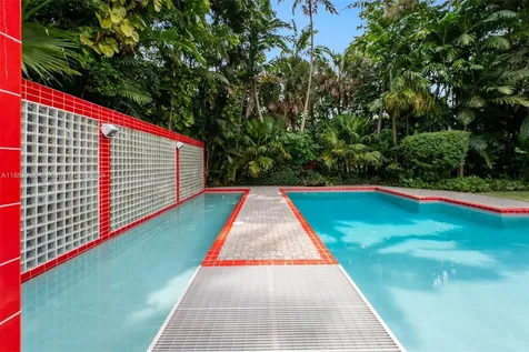 6070 SW 128th Street Pinecrest FL 33156