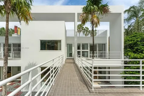 6070 SW 128th Street Pinecrest FL 33156