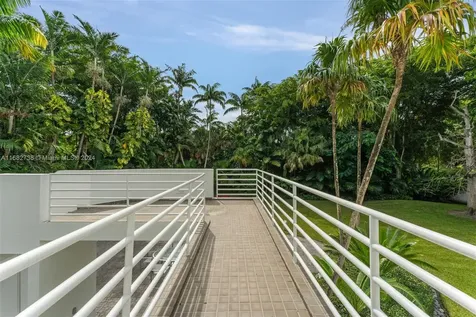 6070 SW 128th Street Pinecrest FL 33156