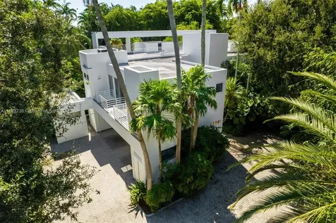 6070 SW 128th Street Pinecrest FL 33156