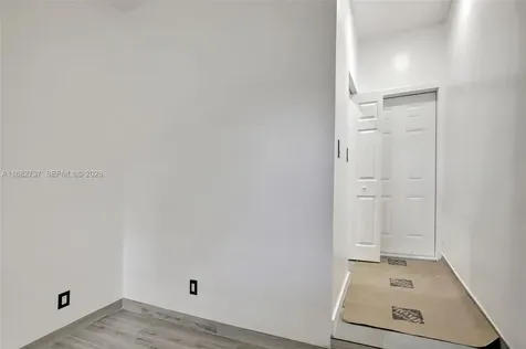 4381 SW 51st Street Davie FL 33314