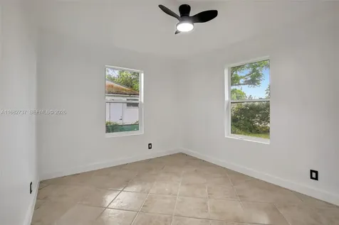 4381 SW 51st Street Davie FL 33314