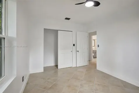 4381 SW 51st Street Davie FL 33314