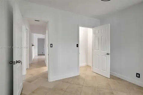 4381 SW 51st Street Davie FL 33314