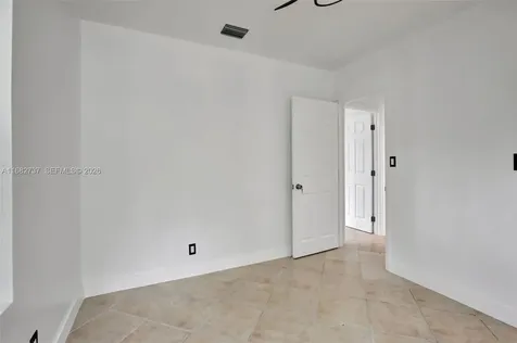 4381 SW 51st Street Davie FL 33314