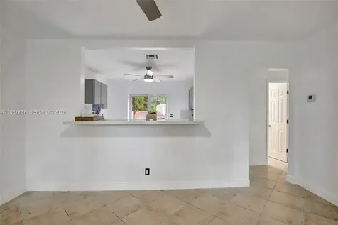 4381 SW 51st Street Davie FL 33314