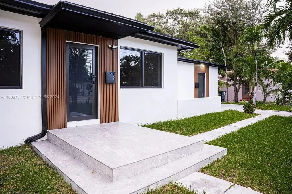 12800 NE 12th Avenue North Miami FL 33161