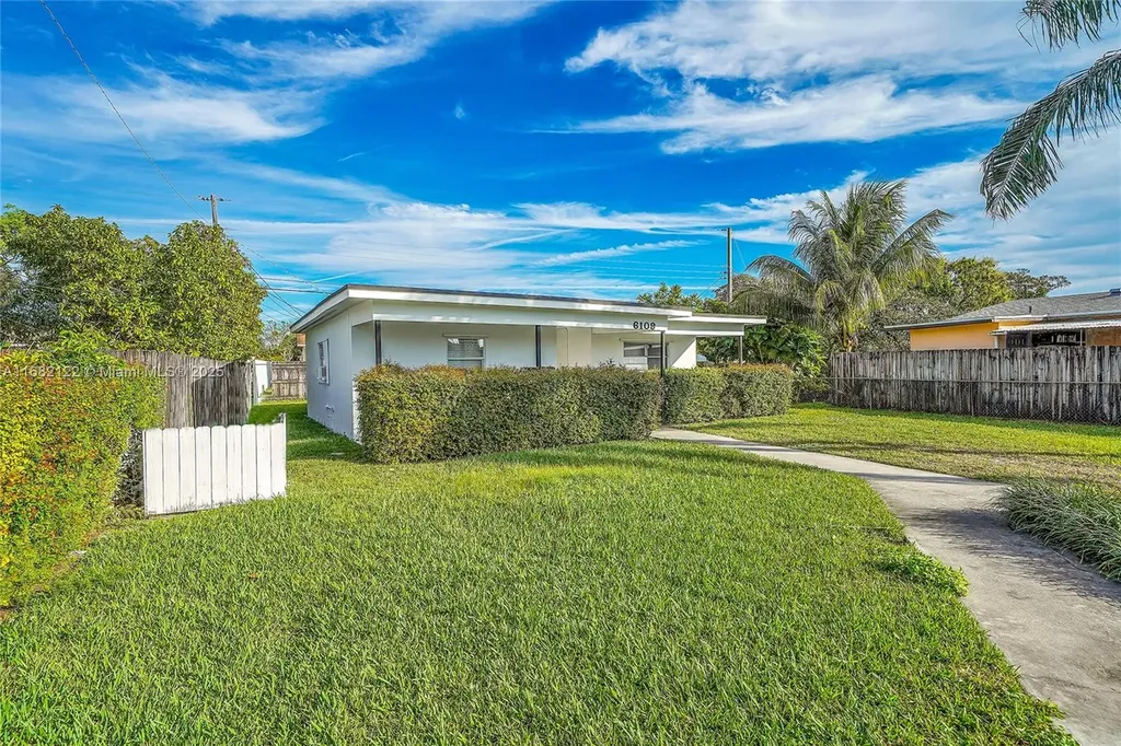 6109 SW 21st Street Miramar FL 33023