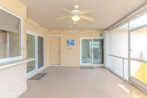 2230 N 54th Avenue Hollywood FL 33021