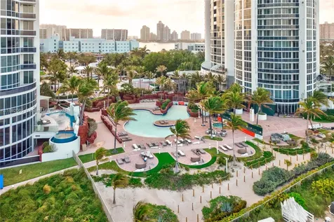 18201 Collins Avenue North Miami Beach FL 33160