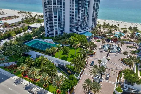 18201 Collins Avenue North Miami Beach FL 33160