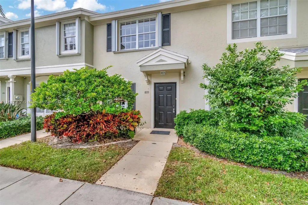 809 Kokomo Key Lane Delray Beach FL 33483