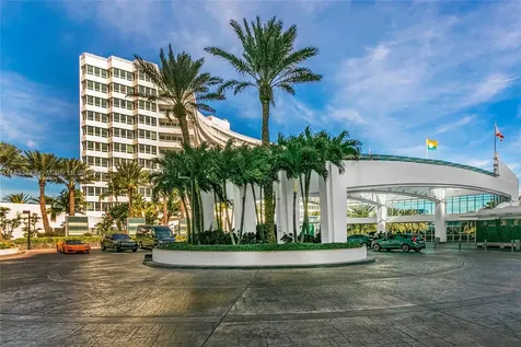 4391 Collins Avenue Miami Beach FL 33140